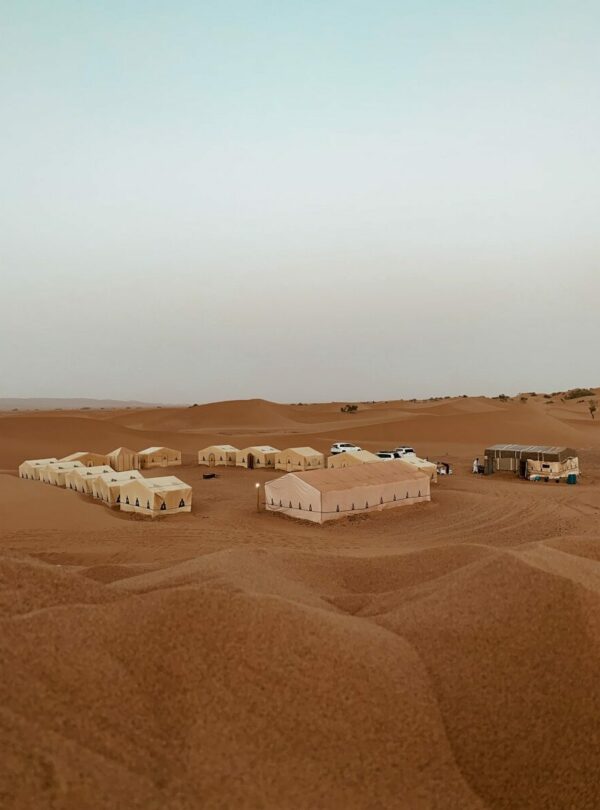 houses in the desert