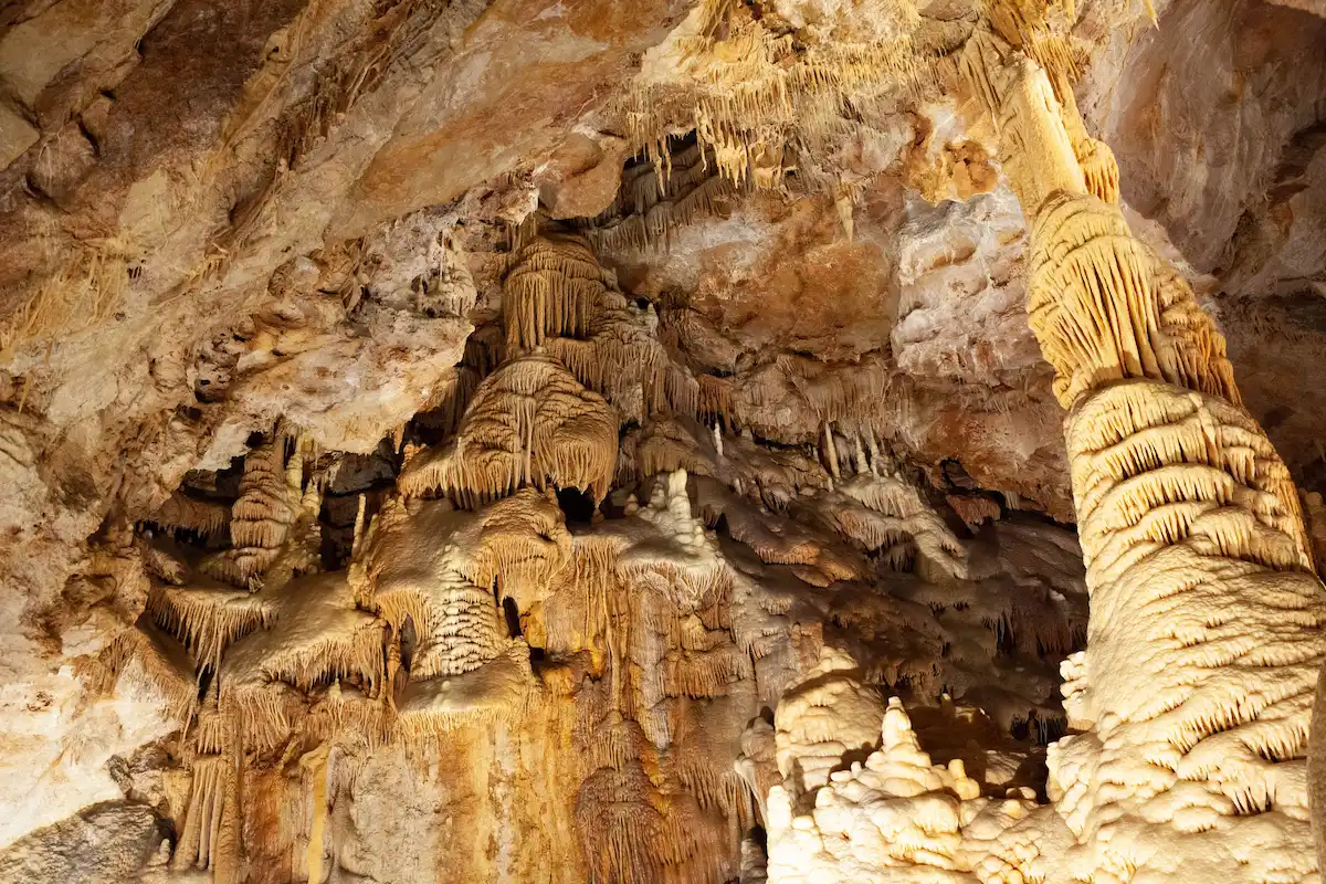 Cavernas de Hércules